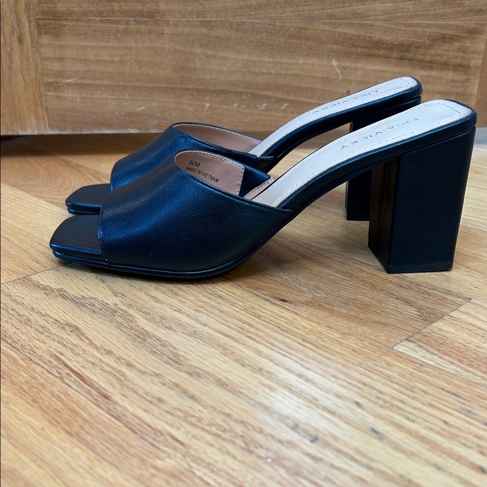 Elegant Black Block Heel Mules, size 8.5